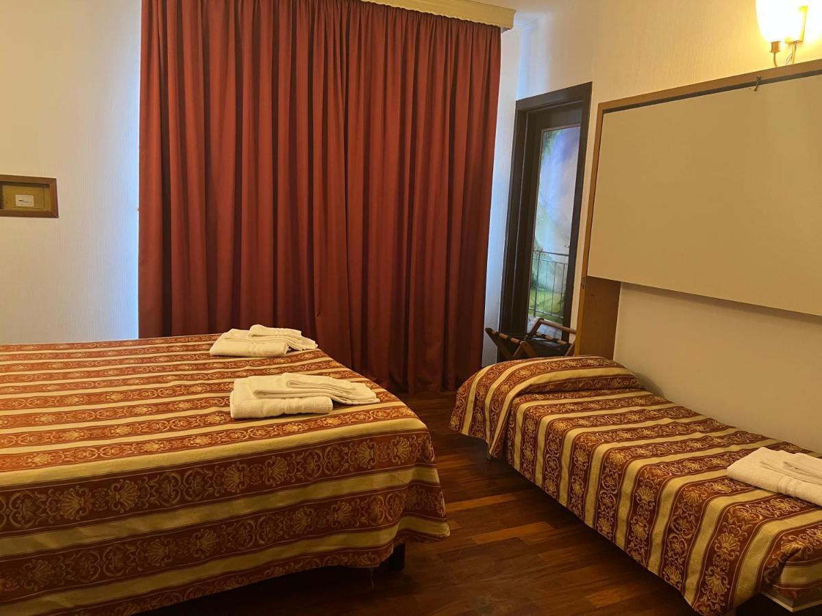 Hg Hotel Italia Brusson Exteriér fotografie